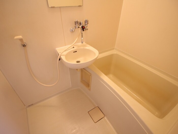 物件内観写真15　(バス／シャワールーム等)