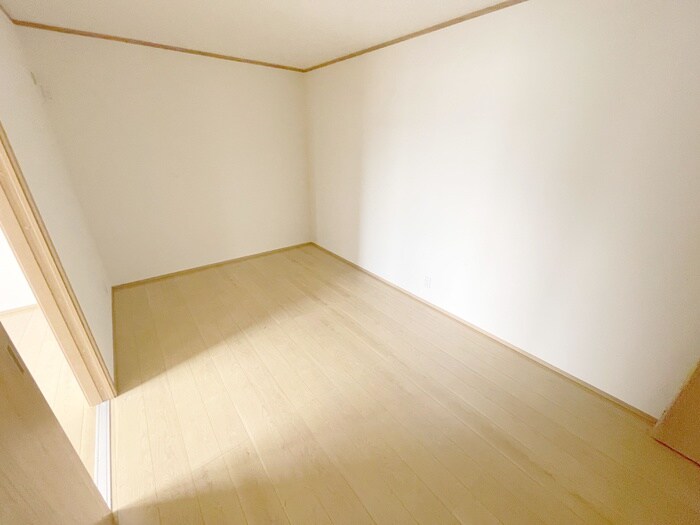物件内観写真10　(居室)