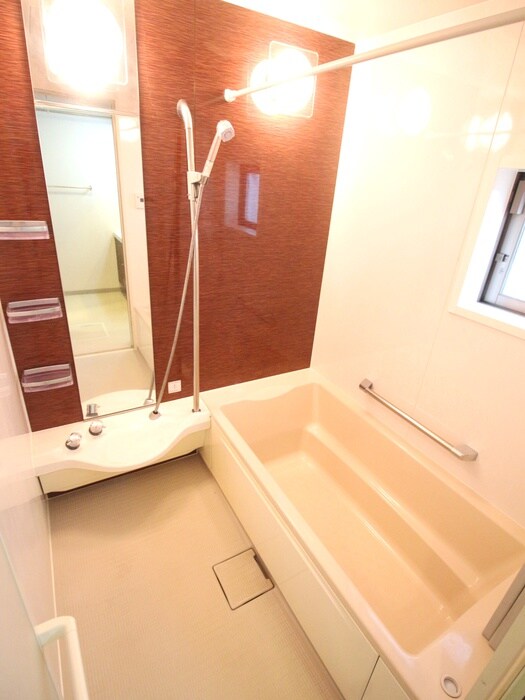 物件内観写真10　(バス／シャワールーム等)