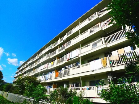 大宮吉野町住宅１号棟外観写真