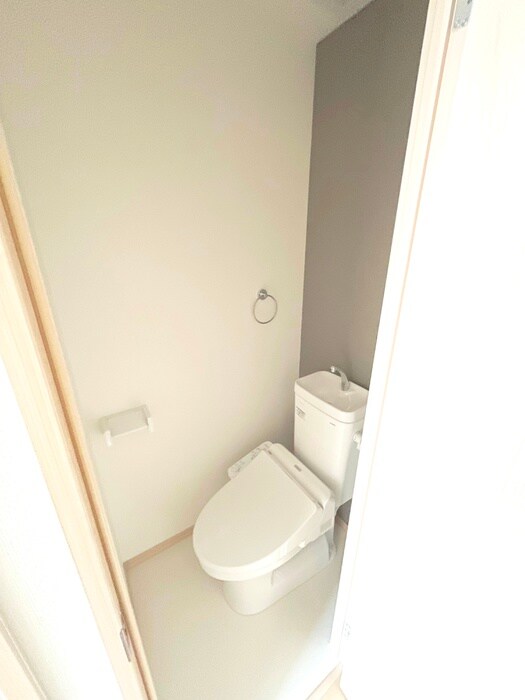 物件内観写真10　(トイレ)