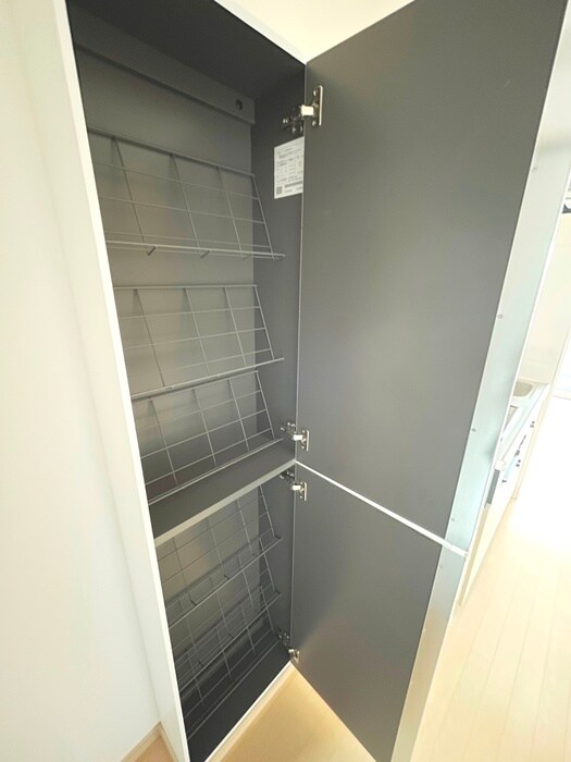 物件内観写真17　(靴箱)