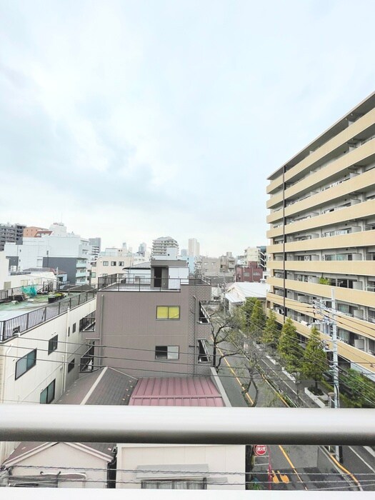 物件内観写真19　(室内からの展望)