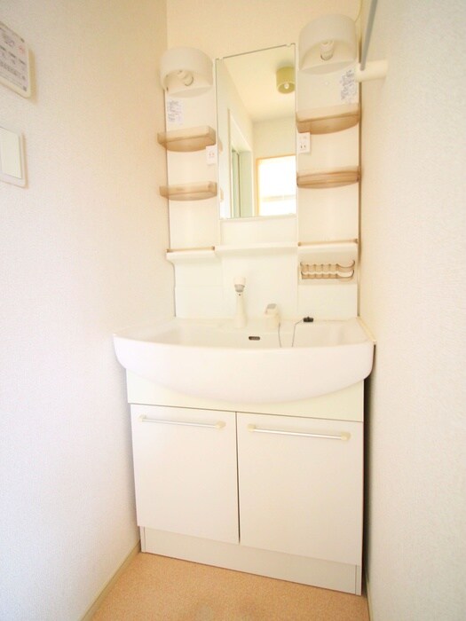 物件内観写真11　(洗面)