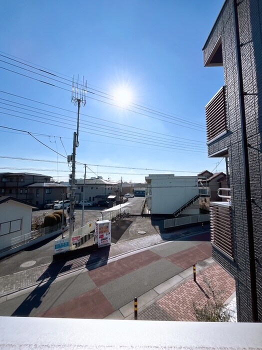 物件内観写真16　(室内からの展望)