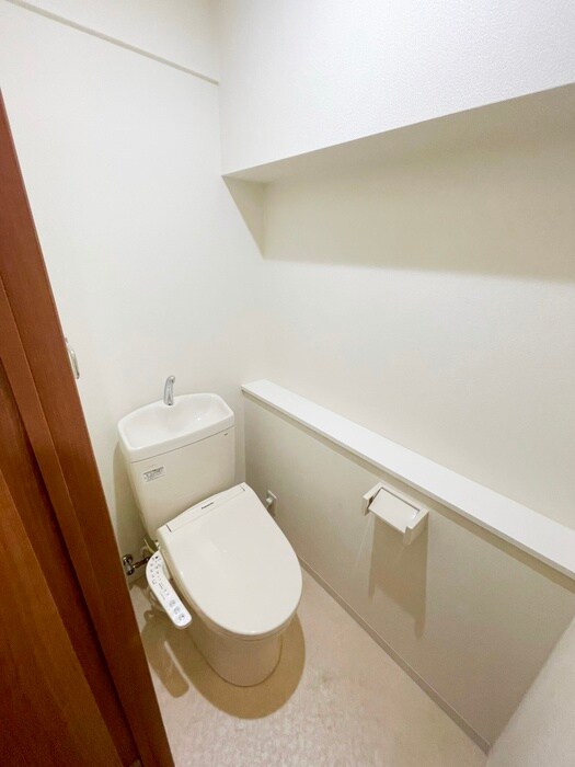 物件内観写真13　(トイレ)