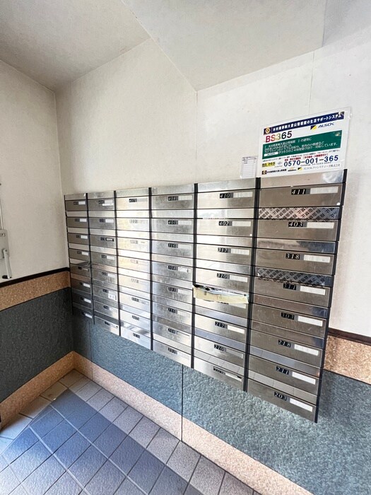 物件外観写真6　(建物設備)