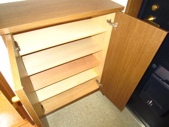 物件内観写真10　(靴箱)