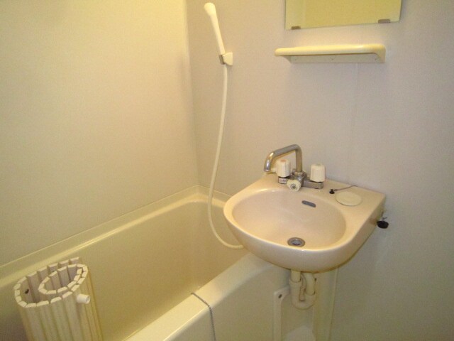 物件内観写真11　(バス／シャワールーム等)