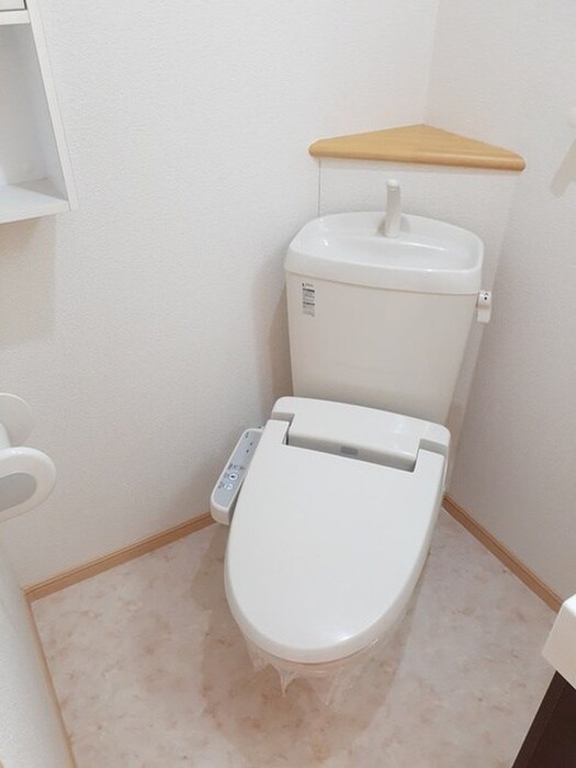 物件内観写真13　(トイレ)