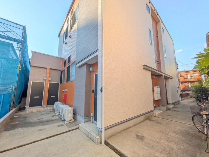 物件外観写真2　(外観写真)