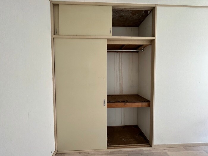 物件内観写真13　(収納)