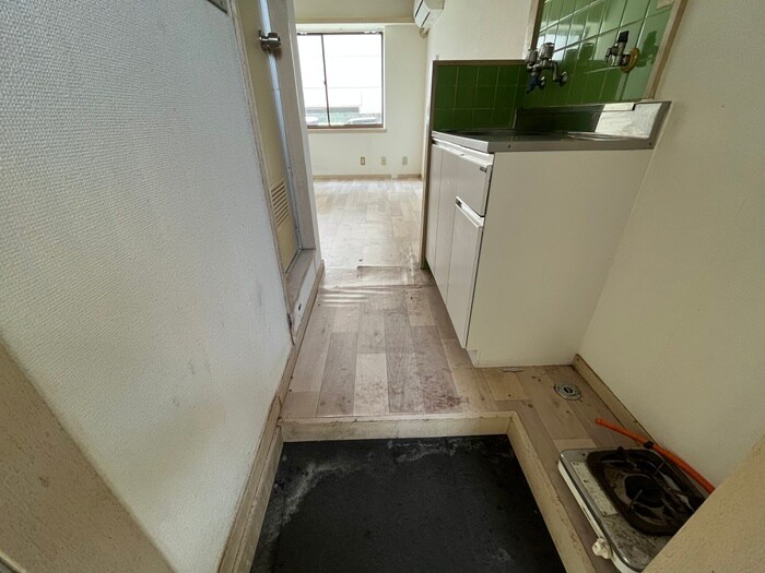 物件内観写真19　(玄関)