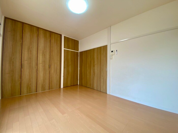 物件内観写真6　(居室)