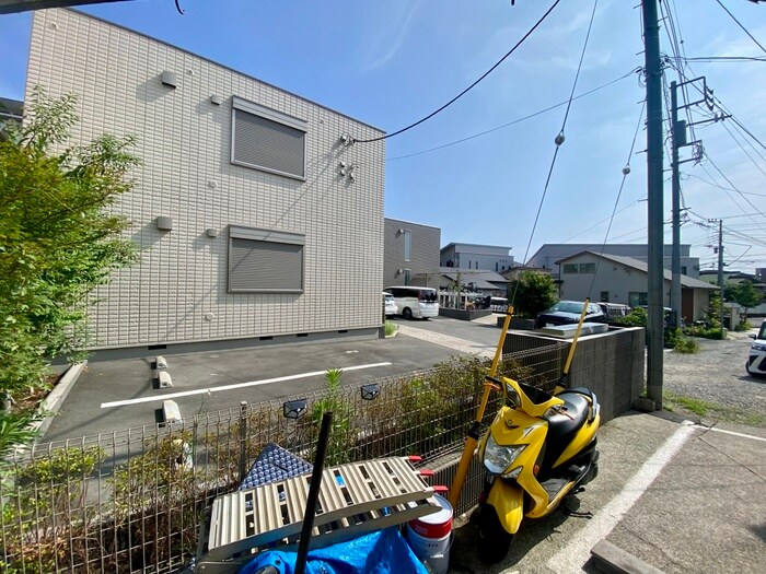 物件内観写真13　(室内からの展望)