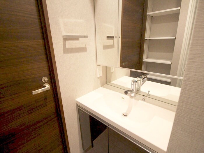 物件内観写真14　(洗面)