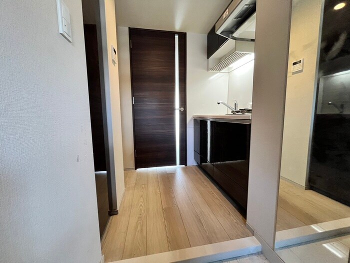 物件内観写真14　(廊下)