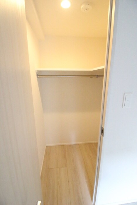 物件内観写真11　(収納)