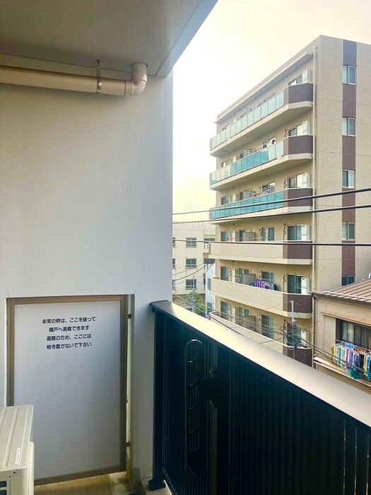 物件内観写真18　(ベランダ・バルコニー)