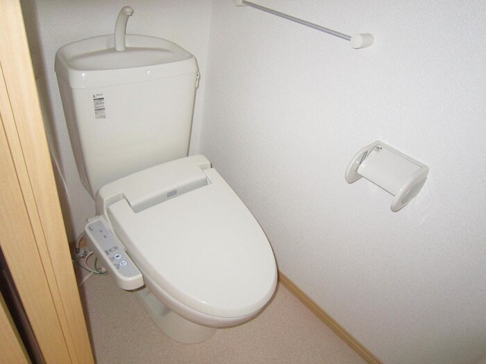 物件内観写真11　(トイレ)