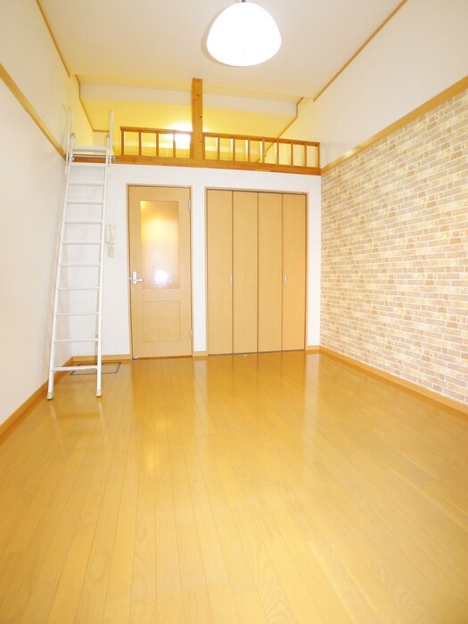 物件内観写真7　(居室)