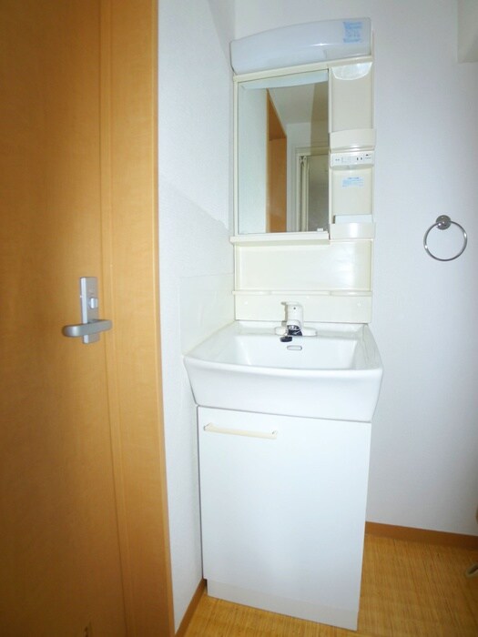 物件内観写真15　(洗面)