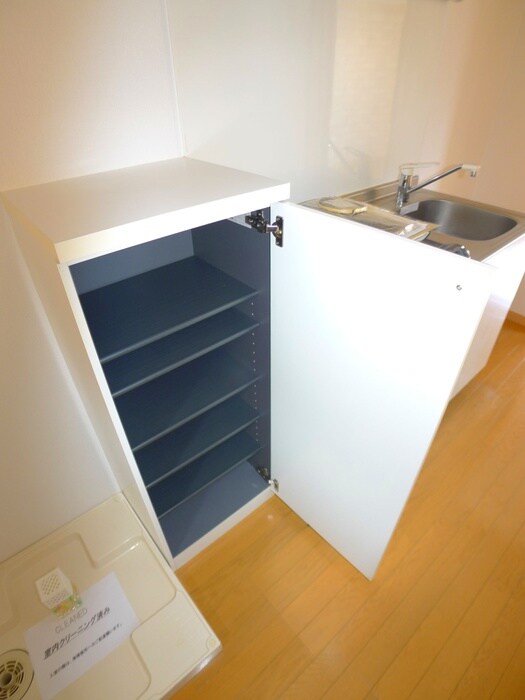 物件内観写真18　(靴箱)