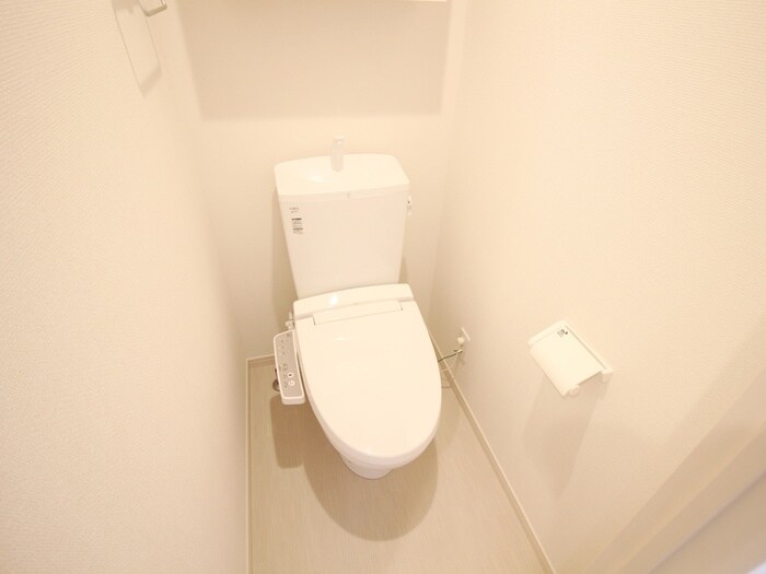 物件内観写真11　(トイレ)