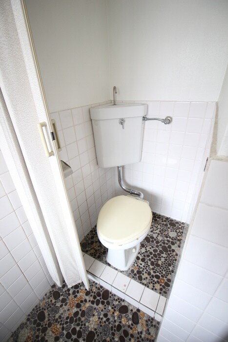 物件内観写真10　(トイレ)