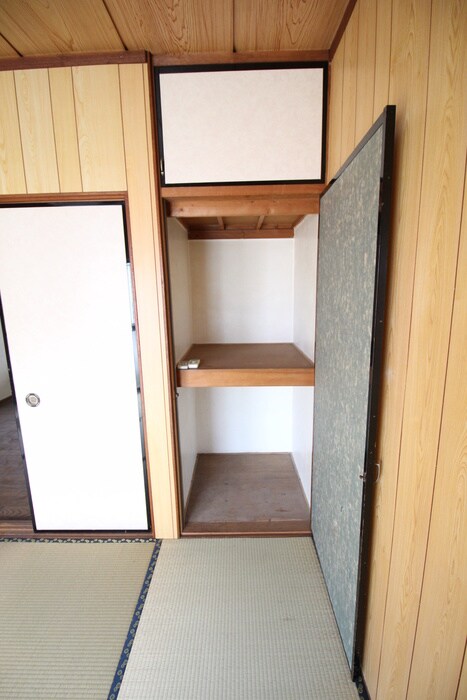 物件内観写真14　(収納)