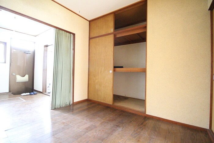 物件内観写真19　(居室)