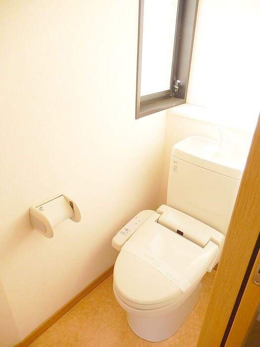 物件内観写真11　(トイレ)