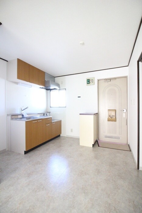 物件内観写真16　(廊下)