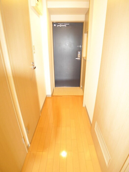 物件内観写真10　(廊下)