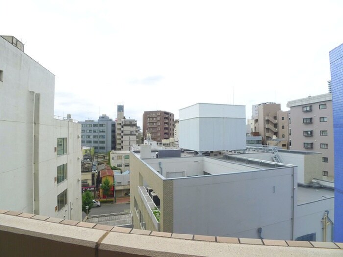 物件内観写真19　(室内からの展望)