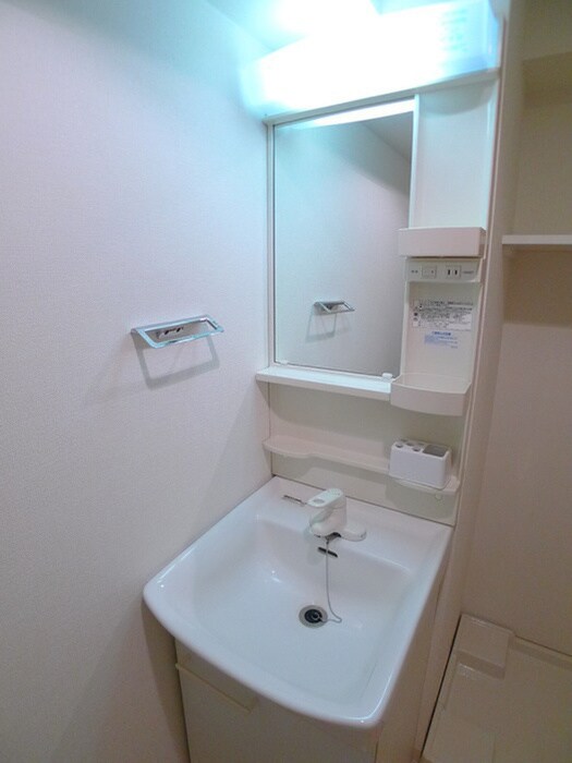 物件内観写真11　(洗面)