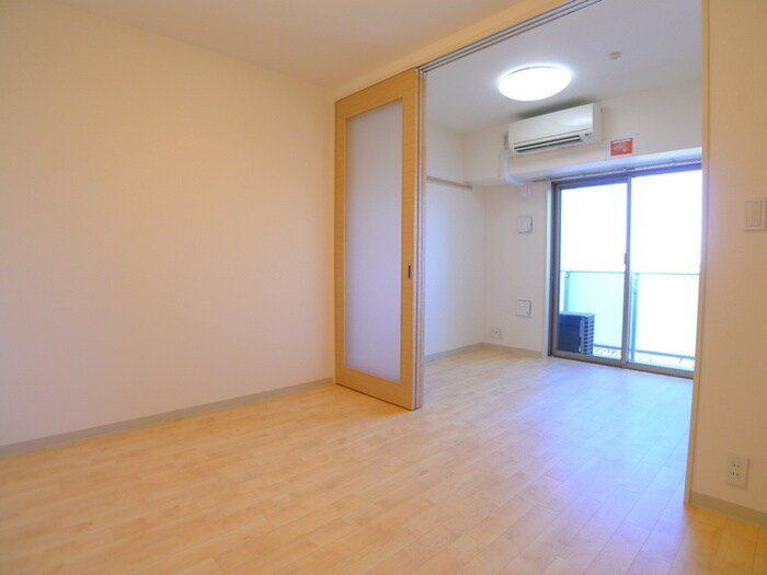 物件内観写真19　(室内からの展望)