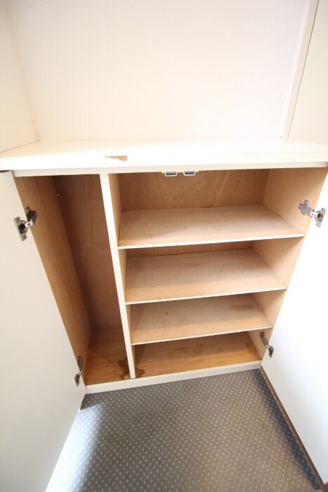 物件内観写真17　(靴箱)