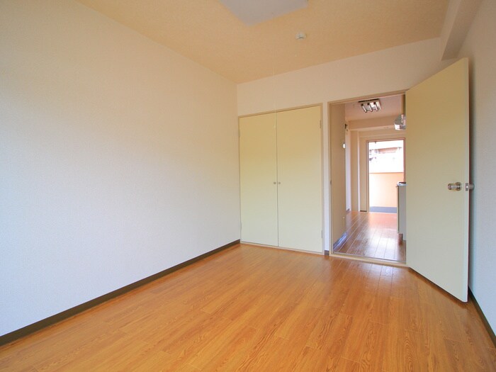 物件内観写真9　(内観写真)