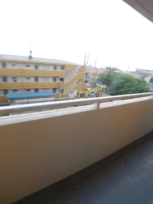 メナーフジの室内からの展望