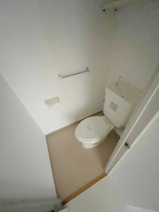 物件内観写真12　(トイレ)