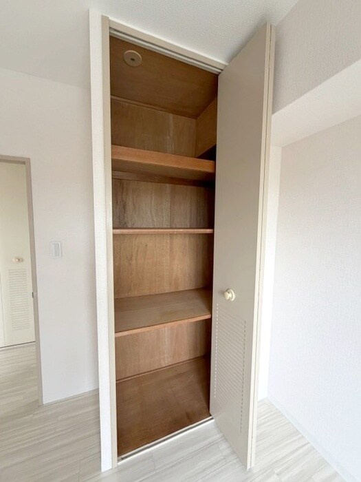 物件内観写真19　(収納)