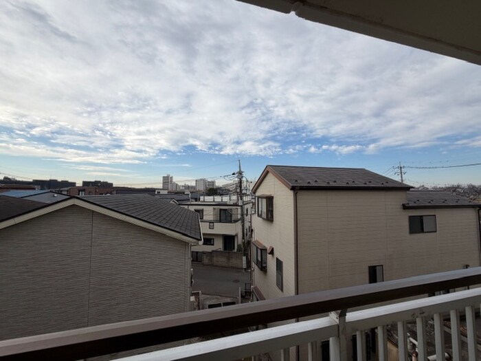 物件内観写真21　(室内からの展望)