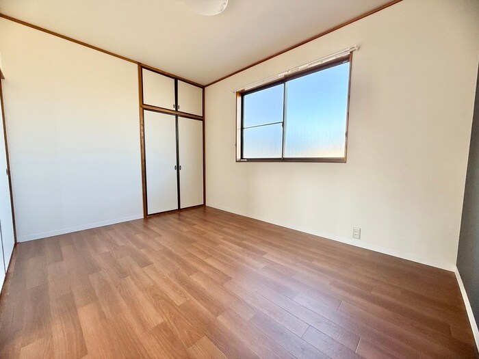 物件内観写真10　(居室)