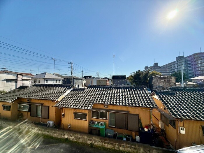 物件内観写真17　(室内からの展望)