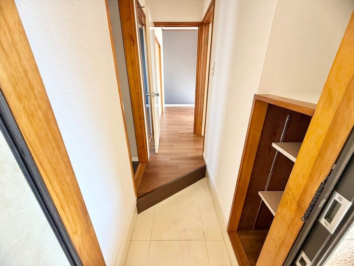 物件内観写真20　(玄関)