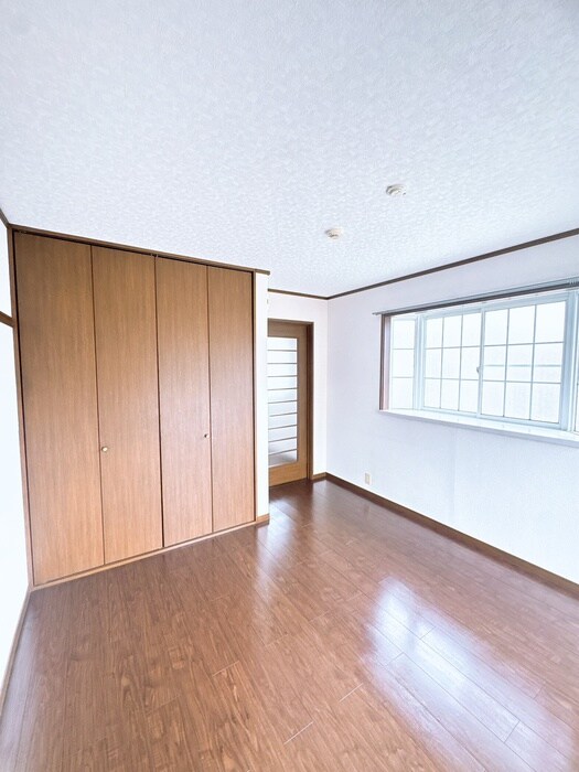 物件内観写真11　(居室)