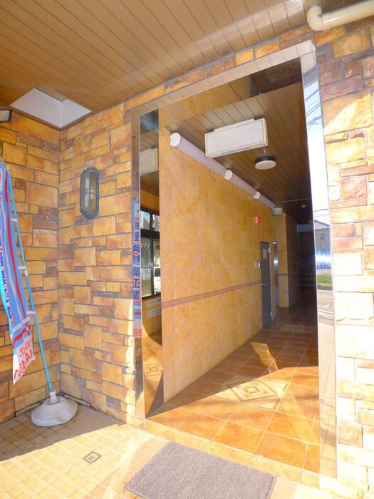 物件外観写真2　(建物設備)