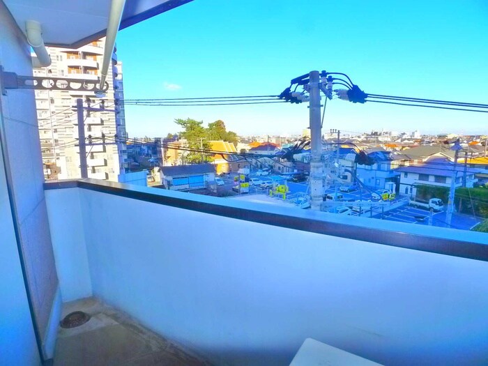 物件内観写真19　(室内からの展望)