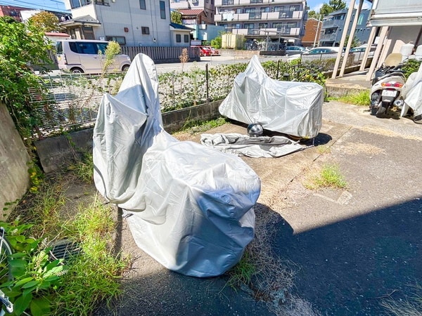 バイク置き場